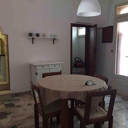 Alloggio Incantevole Storico Apartment Carovigno Luaran gambar