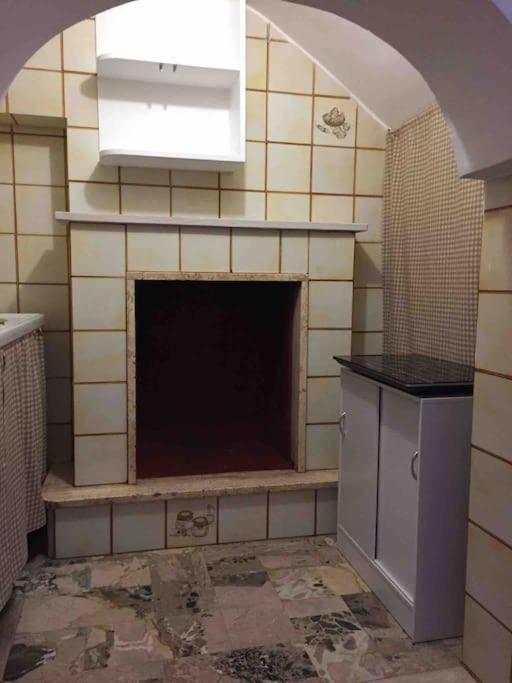 Alloggio Incantevole Storico Apartment Carovigno Luaran gambar